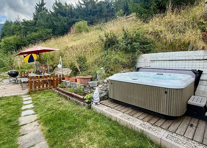 Alpesi faház Opalpin & Spa, Vue Montagne Et Jacuzzi Saclentse